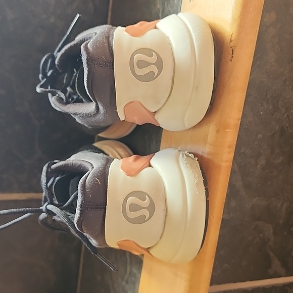 Lululemon Blissfeel Runners - Picture 2 of 6